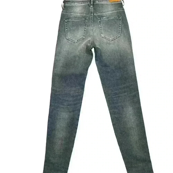 Diesel Women’s Slandy High Super Skinny High Waisted Jeans Size W25/L32 - Picture 9 of 11